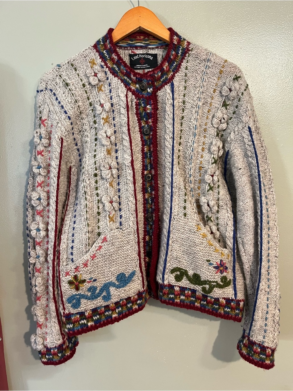 Lost Horizons Cream Embroidered Wool Cardigan Sweater Hand knit Nordic M